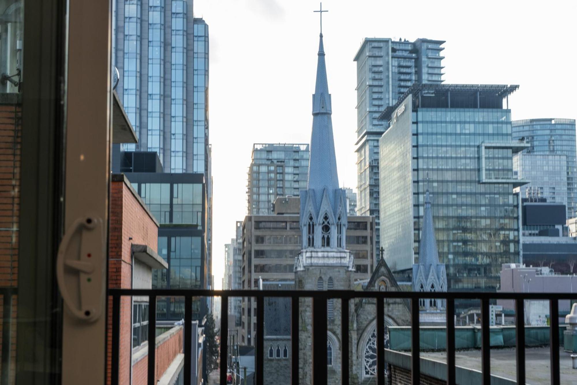 Downtown Center Silverstone Tower I And II Long-Term Booking Only Your Second Home In Vancouver Exterior photo
